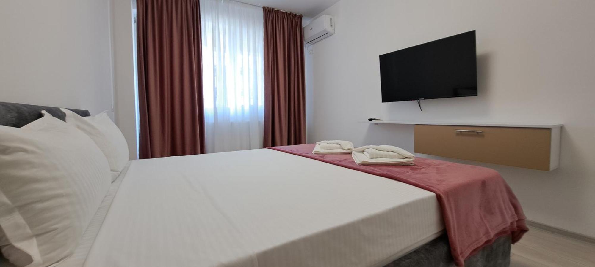 Relax Home Apartment Q Iasi Bagian luar foto