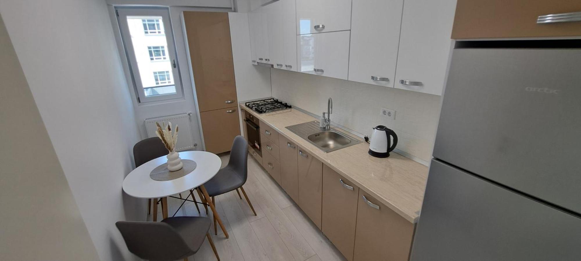 Relax Home Apartment Q Iasi Bagian luar foto