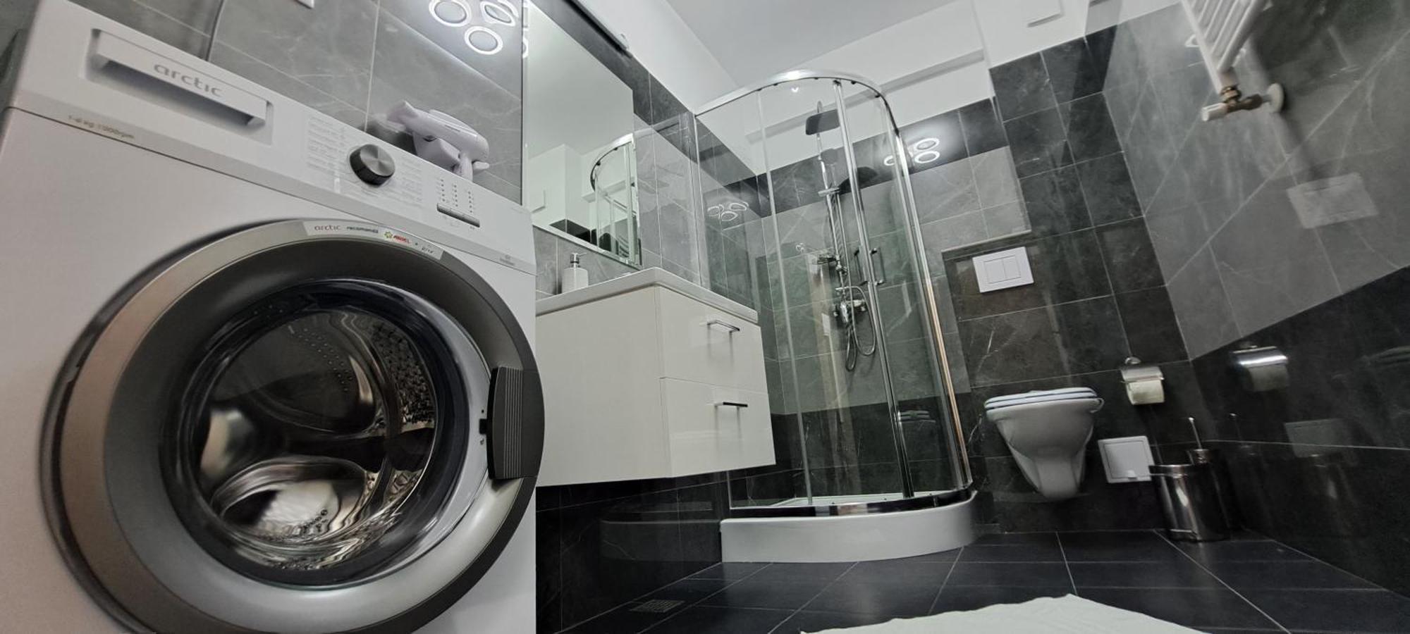 Relax Home Apartment Q Iasi Bagian luar foto